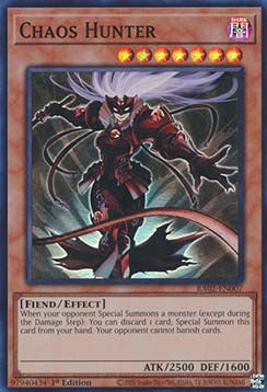 Chaos Hunter (V.1) RA02-EN007 Super Rare Englisch