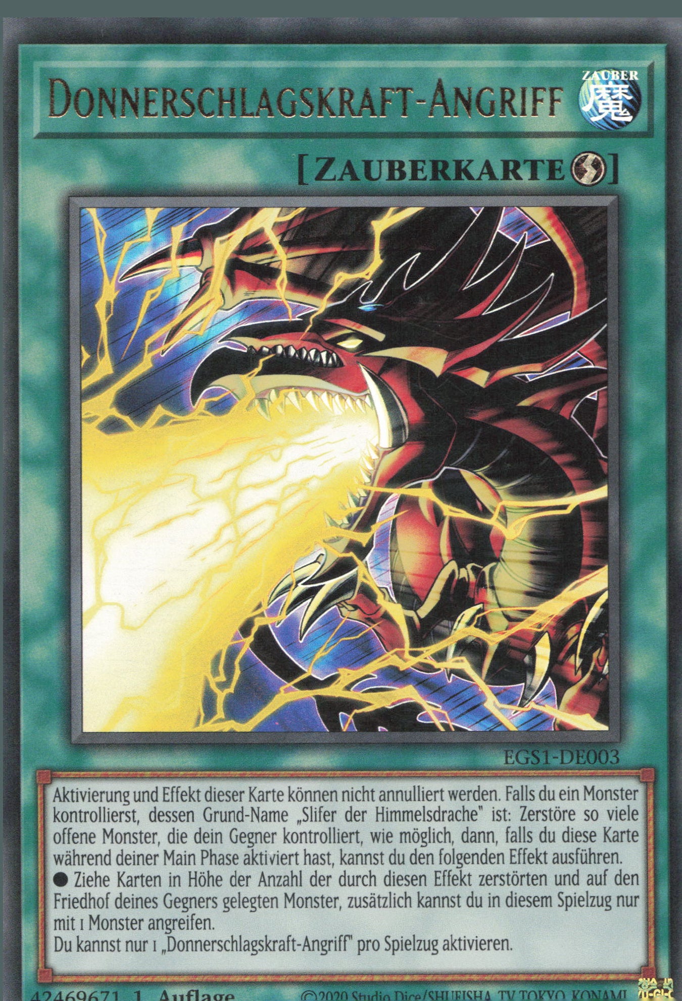 Yu-Gi-Oh! Karten aus Egyptian God Deck: Slifer the Sky Dragon